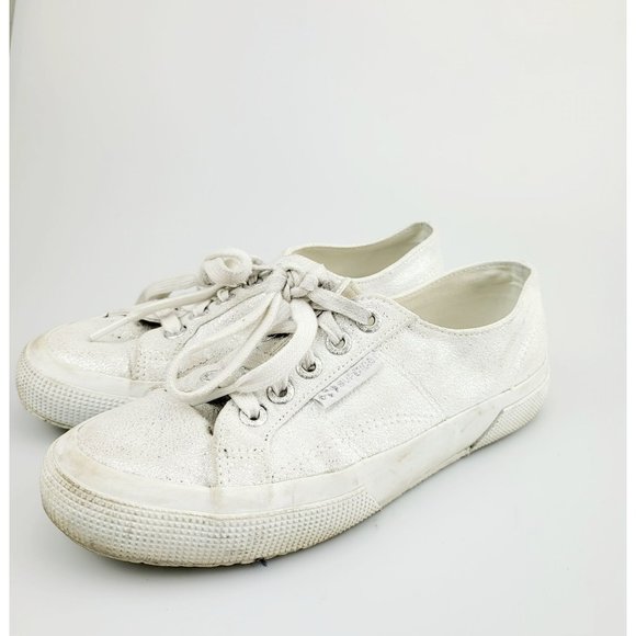 SUPERGA Unisex White Silver Shimmer Lace up Sneakers W 6 M 4.5 Low Top Minimal - Picture 1 of 11